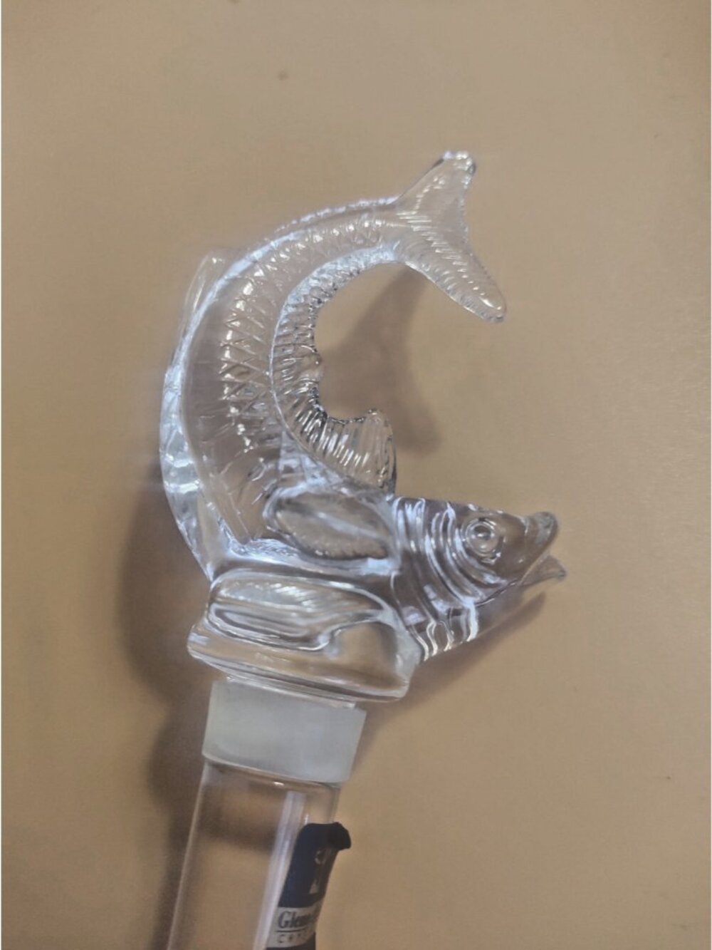 Gleneagle Cut Crystal Bottle Stopper Fish Figurine Like New